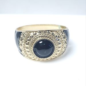 Fashion Black and Gold Bracelet